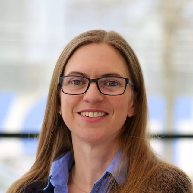Dr. Katharina Blessing-Kehren