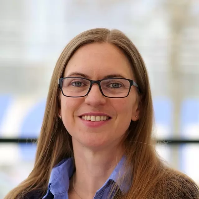 Dr. Katharina Blessing-Kehren