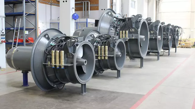 VHPO, Voith Hydro, St. P&ouml;lten, Stream Diver, St. Poelten, Austria, &Ouml;sterreich, Werkshalle, workshop, Werksmontage,