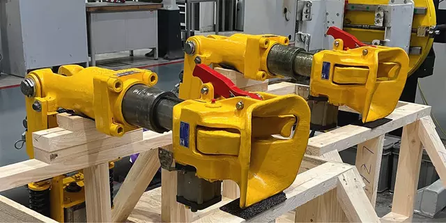 Coupler service