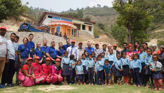Social responsibility Voith - #VoithCares - Help for children and young people in Nepal