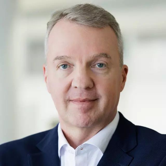 Dr. Tobias Keitel