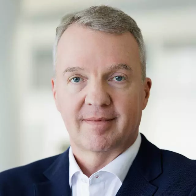 Dr. Tobias Keitel